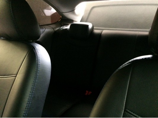 Авточехлы на Ford Focus 2 Coupe Авточехлы на Ford Focus 2 Coupe