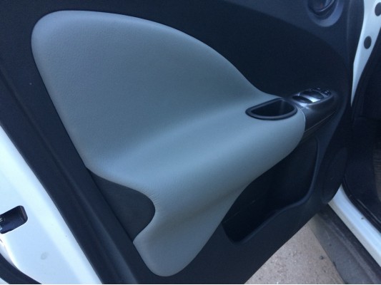 Перетяжка дверных карт Перетяжка дверных карт